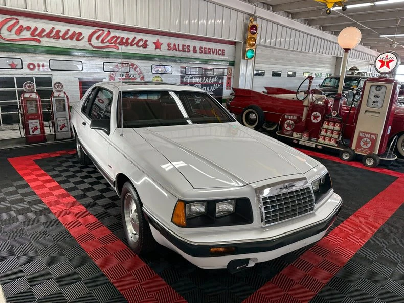 1984 Ford Thunderbird 9th Gen - Image 3 of 31