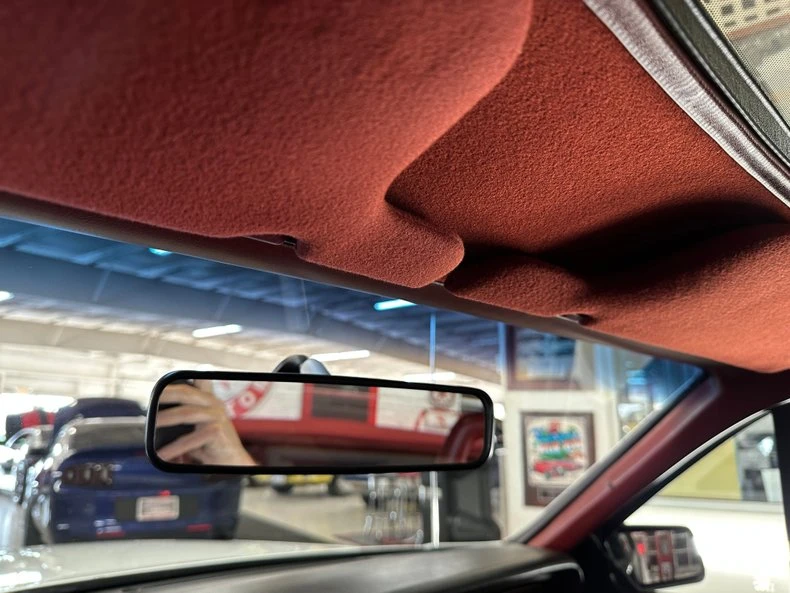 1984 Ford Thunderbird 9th Gen - Image 28 of 31