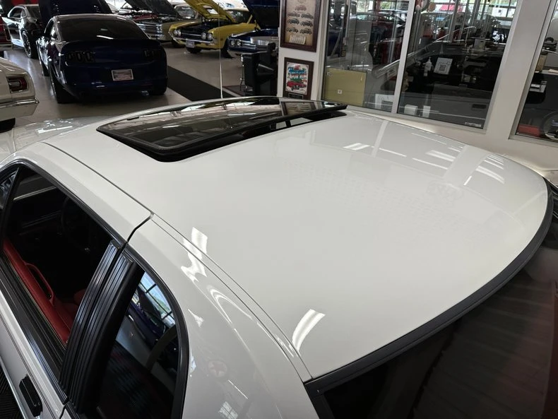 1984 Ford Thunderbird 9th Gen - Image 30 of 31