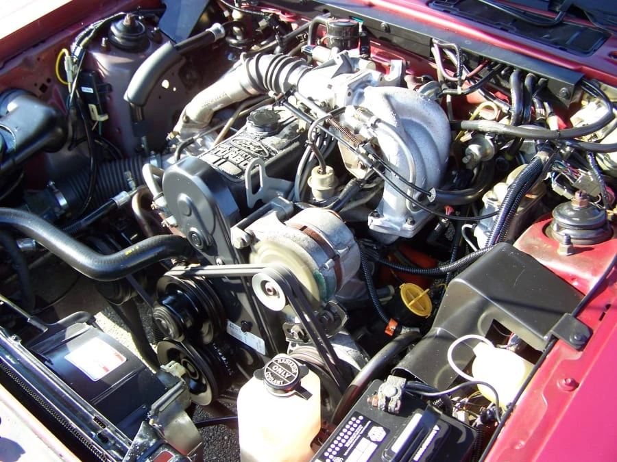 1984 Ford Thunderbird 9th Gen - Image 8 of 12