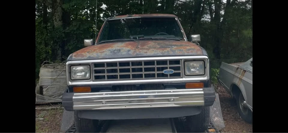 1984 Ford Bronco II - Image 3 of 9