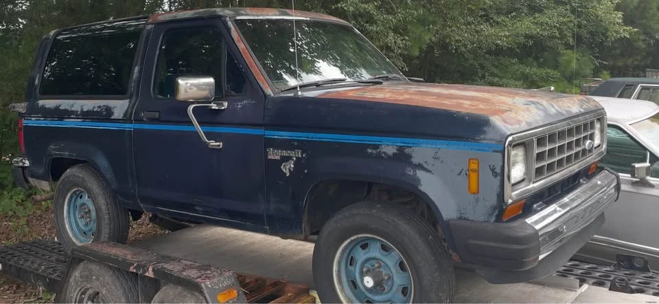 1984 Ford Bronco II - Image 2 of 9