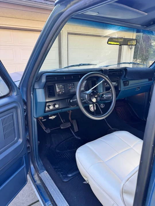 1984 Ford Bronco 3rd Gen - Image 9 of 15