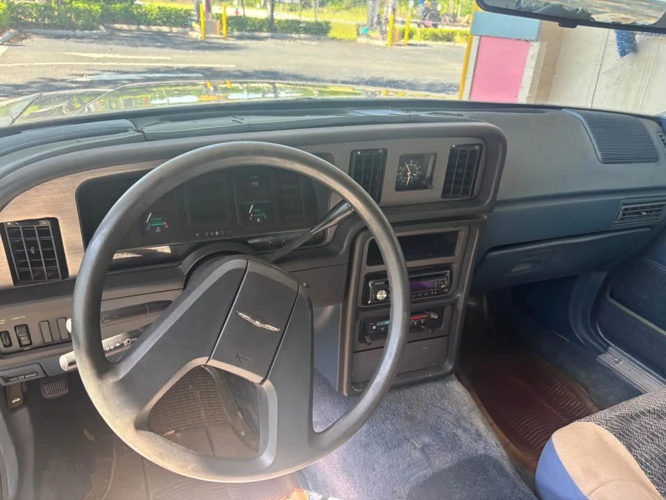 1984 Ford Thunderbird 9th Gen - Image 4 of 10