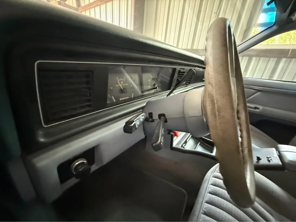 1984 Ford Thunderbird 8th Gen - Image 7 of 7