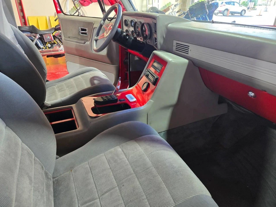 1984 GMC C/K 3rd Gen - Image 28 of 31