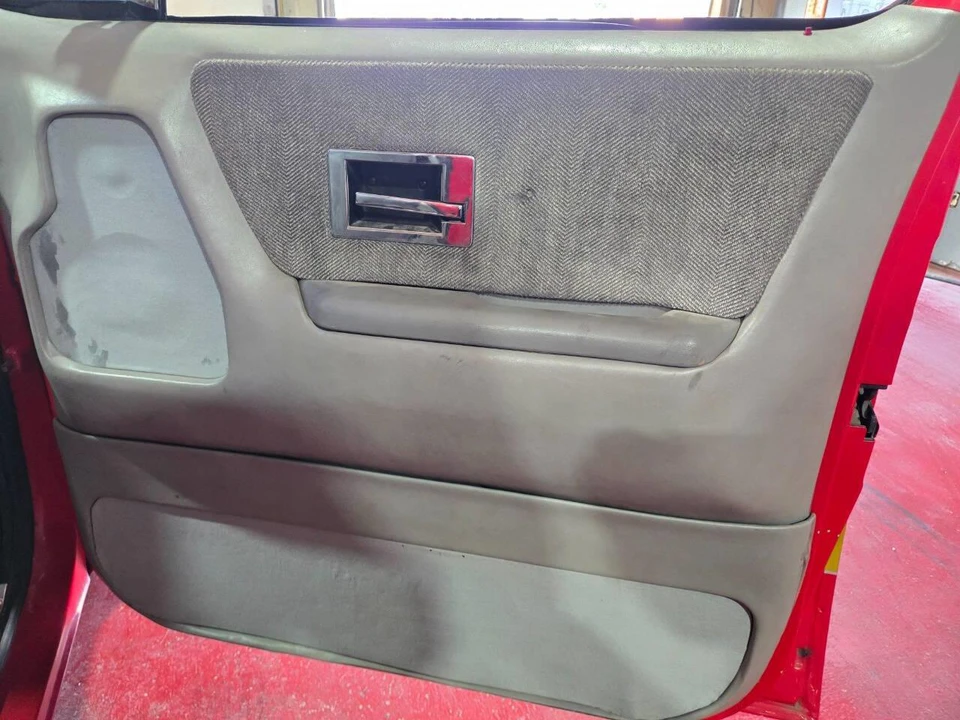1984 GMC C/K 3rd Gen - Image 26 of 31