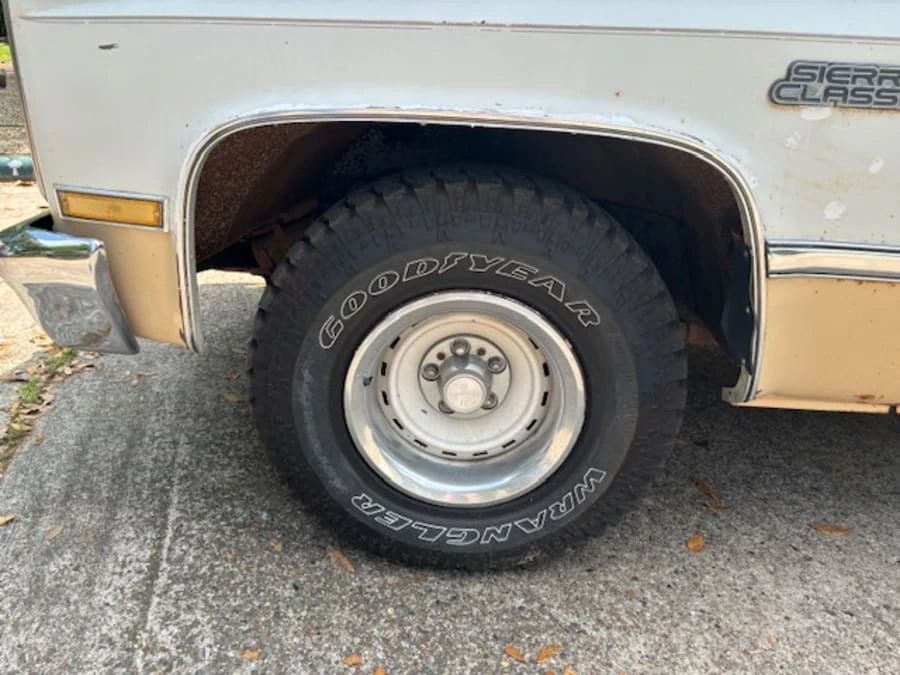 1984 GMC C/K 3rd Gen - Image 7 of 15