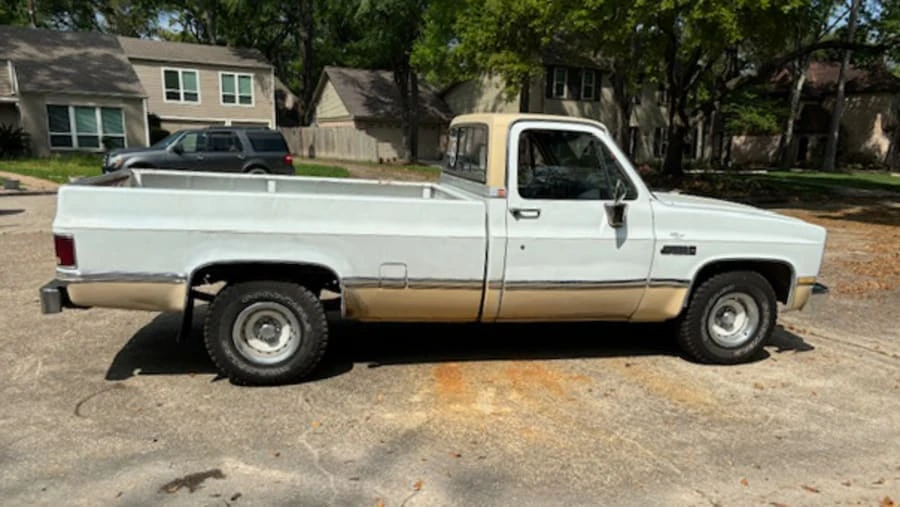 1984 GMC C/K 3rd Gen - Image 2 of 15