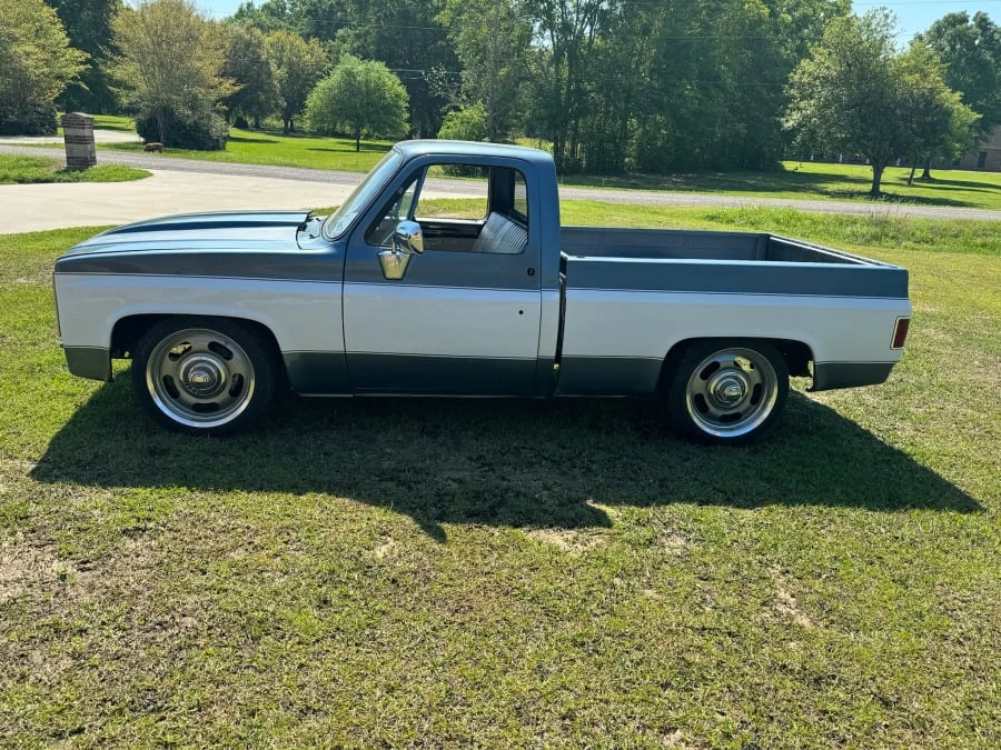 1984 GMC C/K 3rd Gen - Image 2 of 12