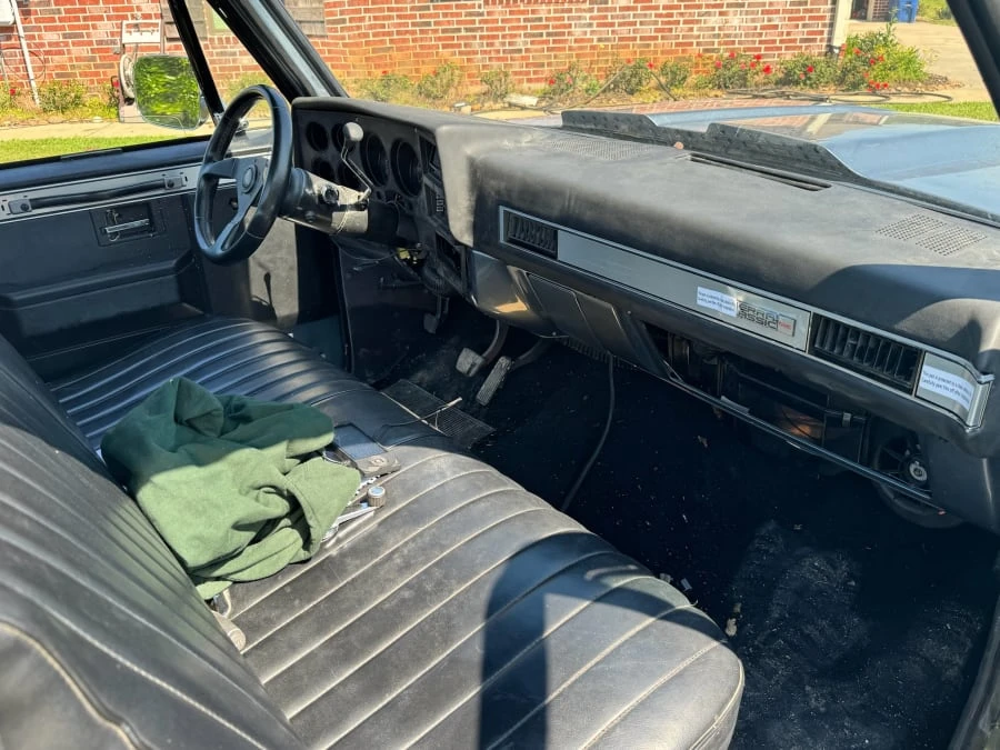 1984 GMC C/K 3rd Gen - Image 9 of 12