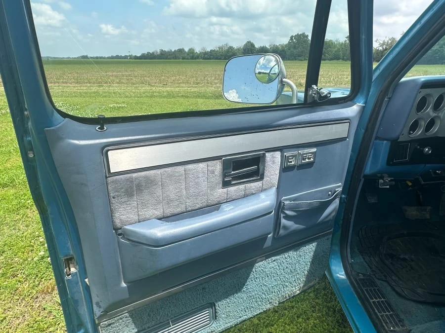 1984 GMC C/K 3rd Gen - Image 7 of 9