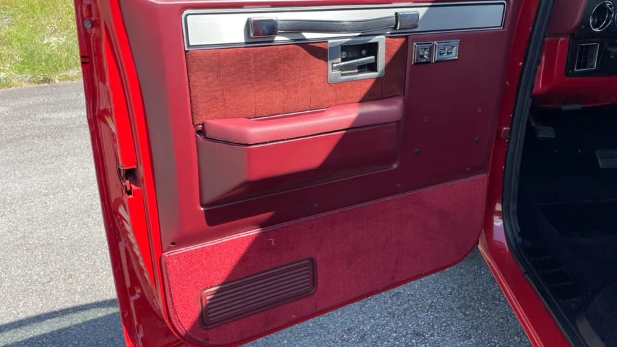 1984 GMC C/K 3rd Gen - Image 4 of 23