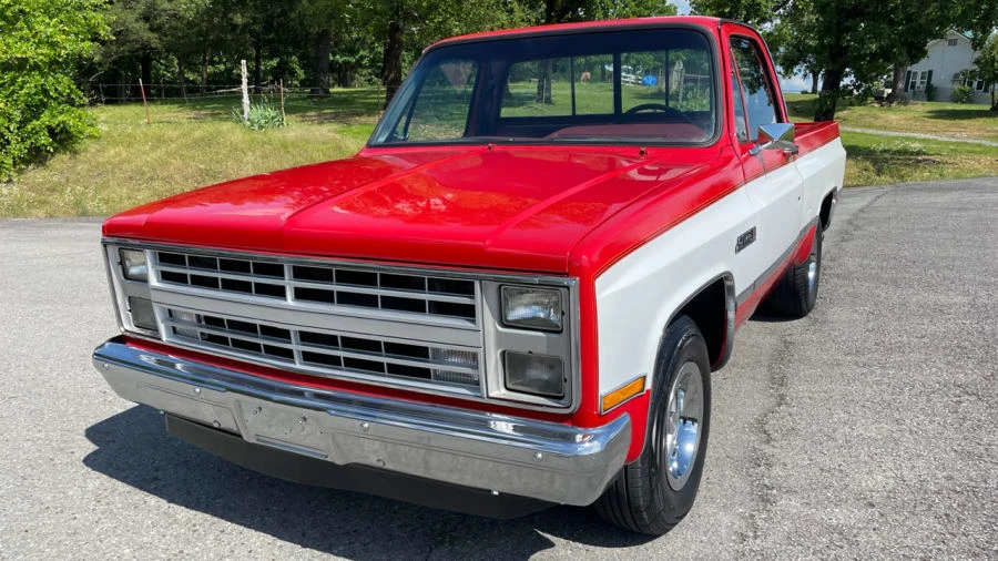 1984 GMC C/K 3rd Gen - Image 16 of 23