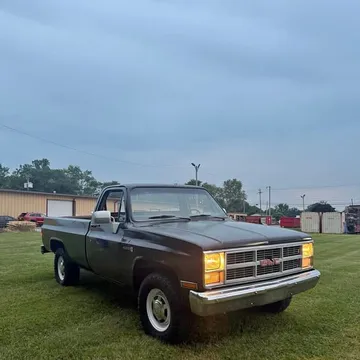 1984 GMC 2500 Regular Cab Long Bed