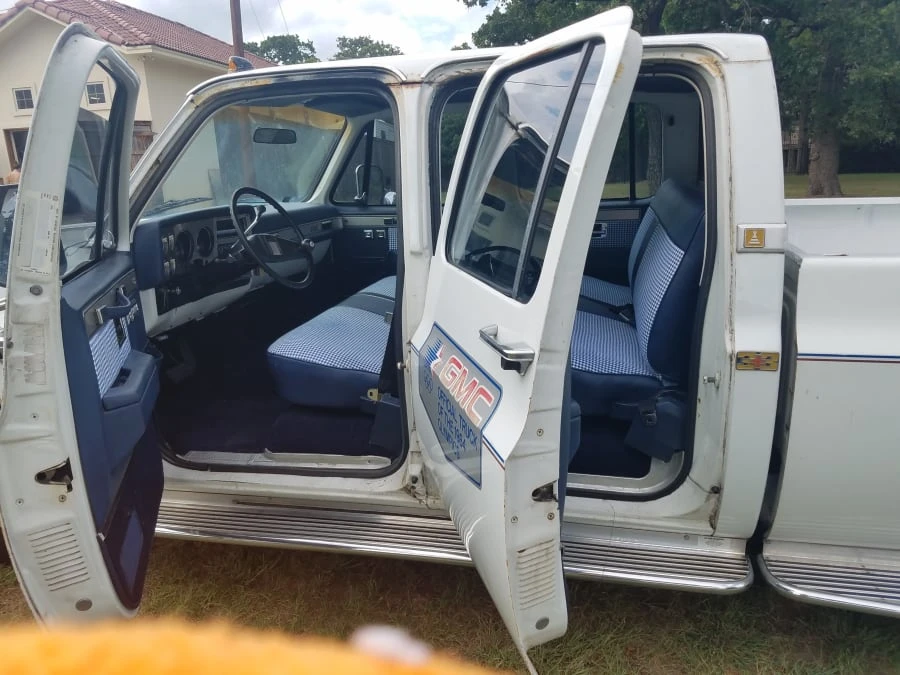 1984 GMC C/K 3rd Gen - Image 9 of 12