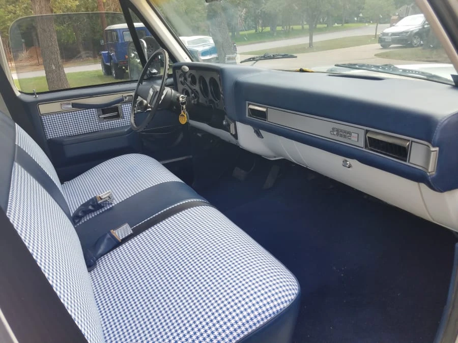 1984 GMC C/K 3rd Gen - Image 4 of 12