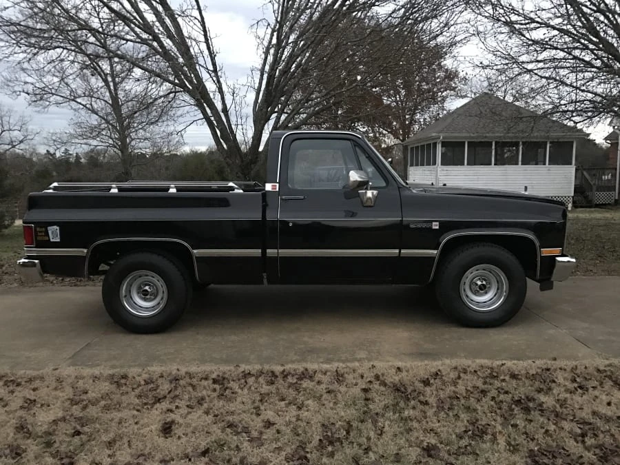 1984 GMC C/K 3rd Gen - Image 2 of 12
