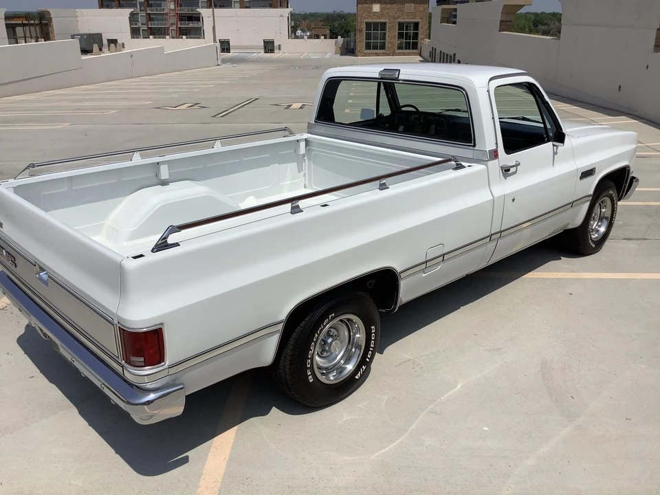 1984 GMC C/K 3rd Gen - Image 28 of 31