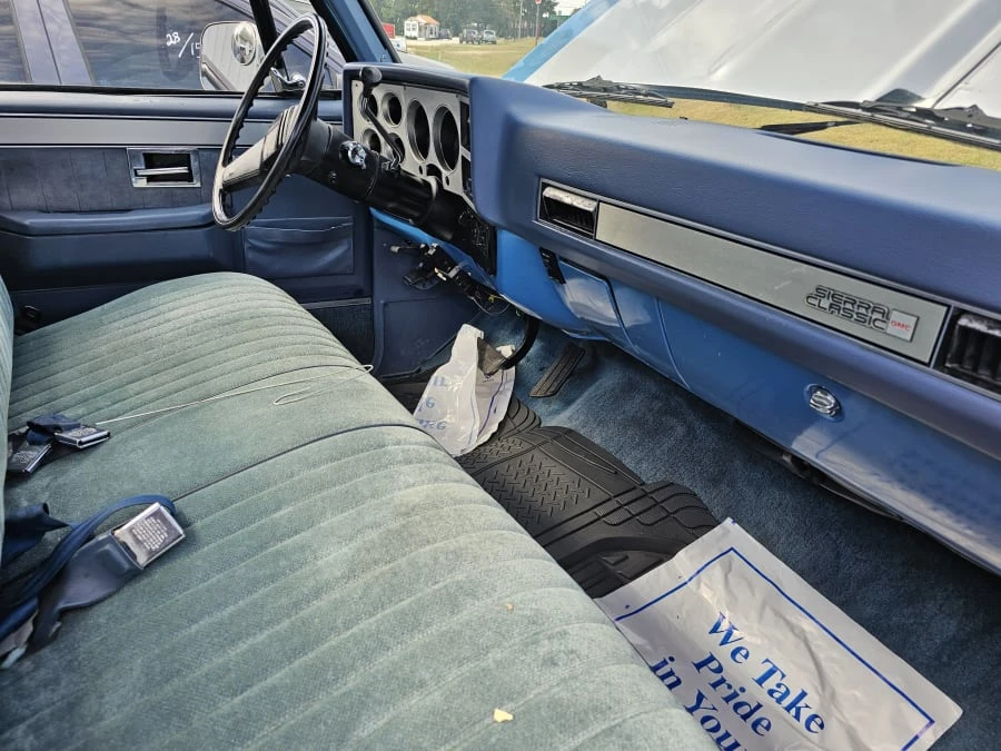 1984 GMC C/K 3rd Gen - Image 4 of 9