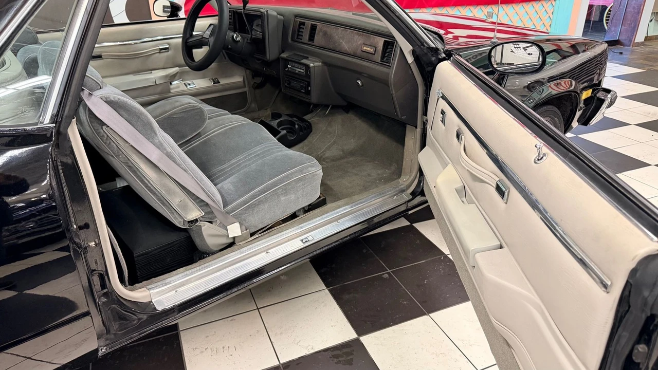 1984 GMC Sprint/Caballero - Image 11 of 21