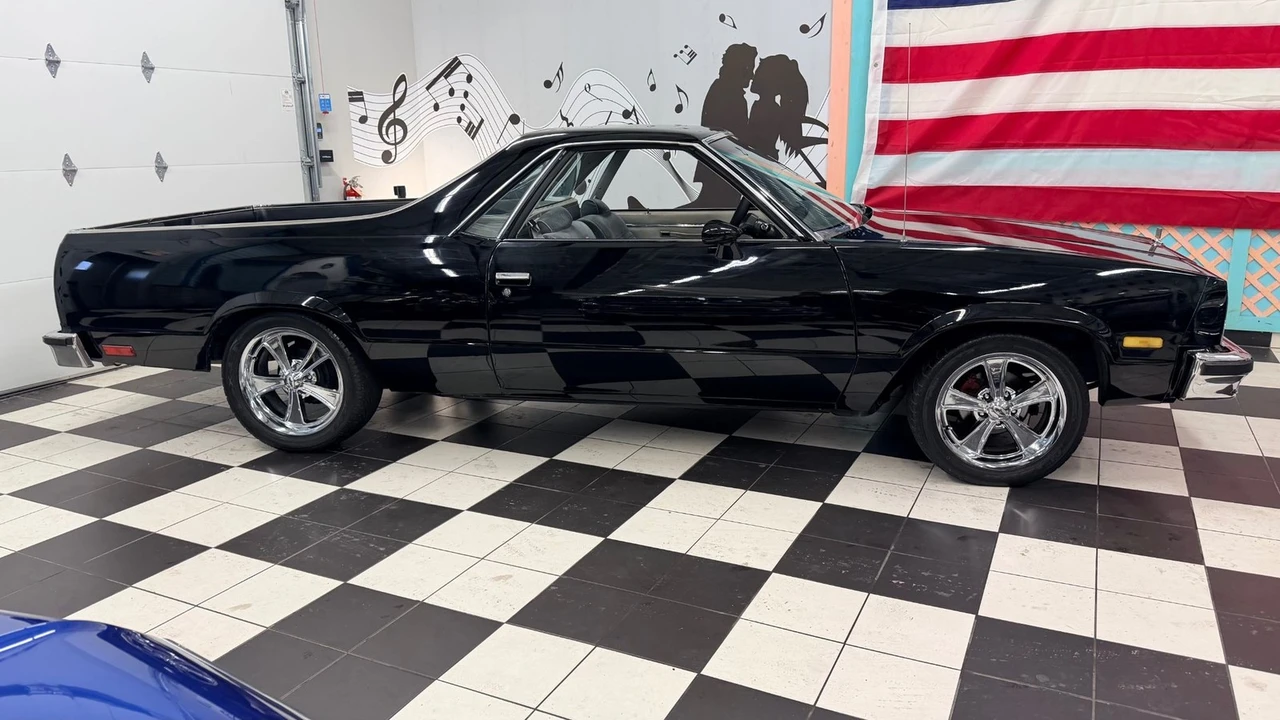 1984 GMC Sprint/Caballero - Image 3 of 21
