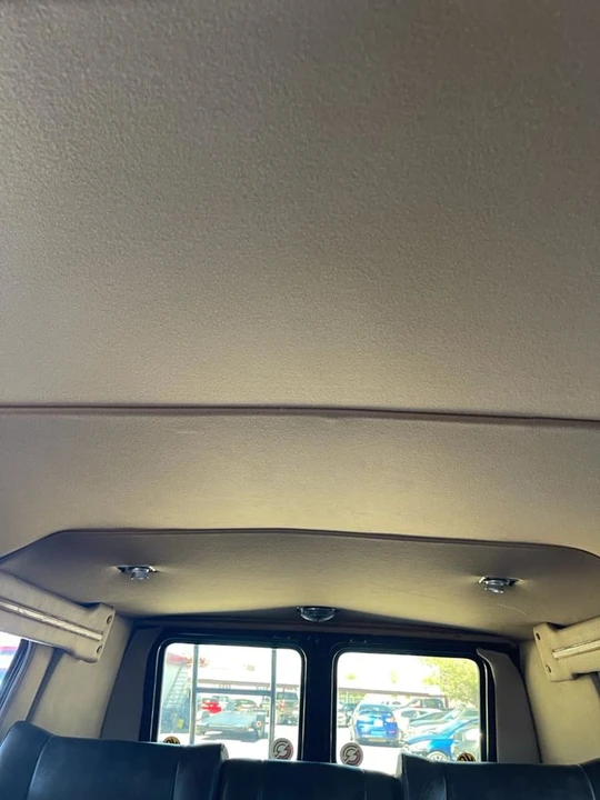 1984 GMC G-series Van - Image 10 of 19