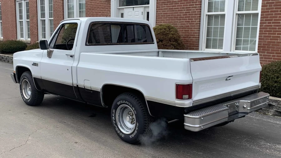 1984 GMC C/K 3rd Gen - Image 3 of 8