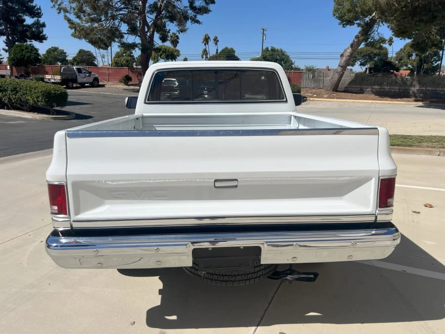 1984 GMC C/K 3rd Gen - Image 5 of 23
