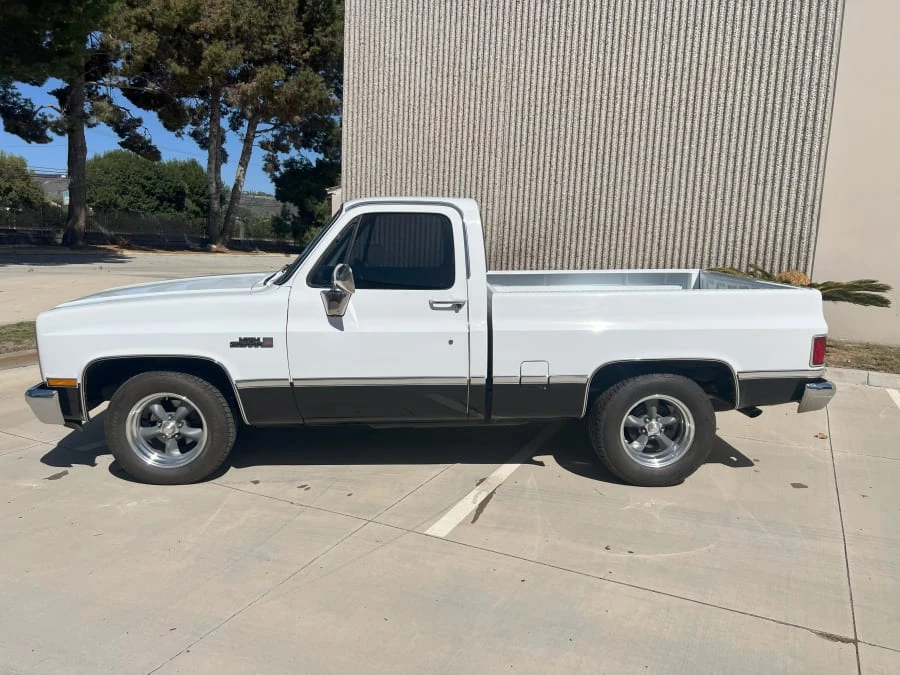 1984 GMC C/K 3rd Gen - Image 2 of 23