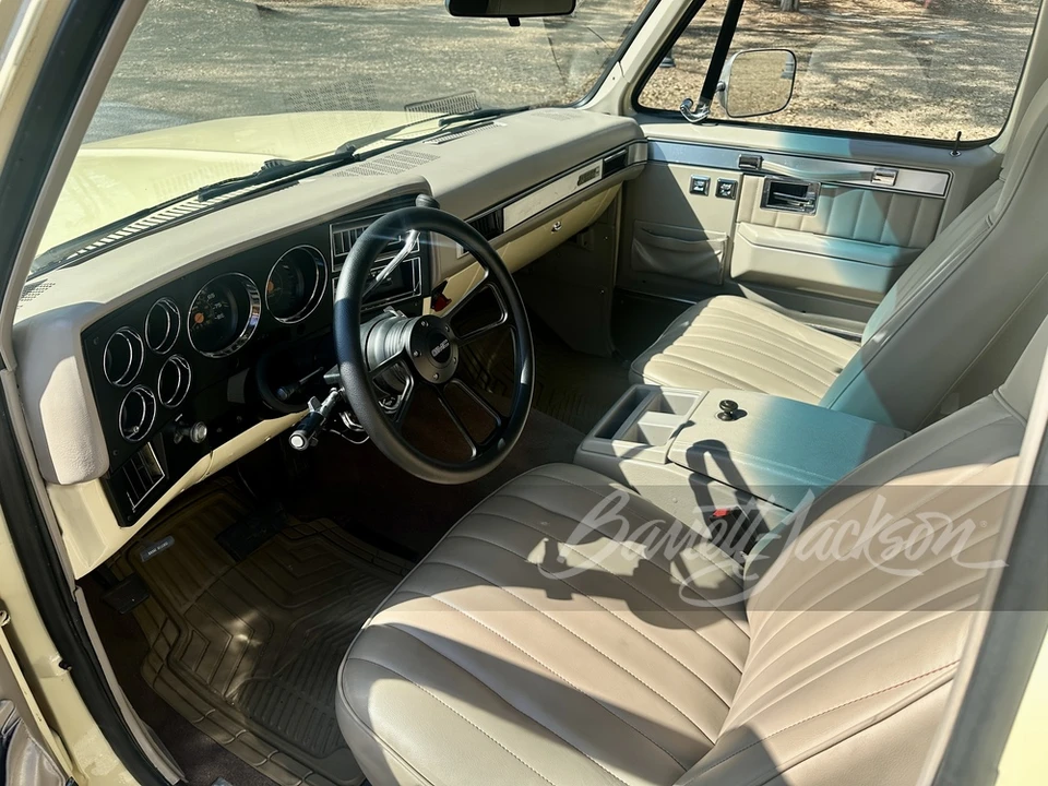 1984 GMC Jimmy 2nd Gen - Image 5 of 17