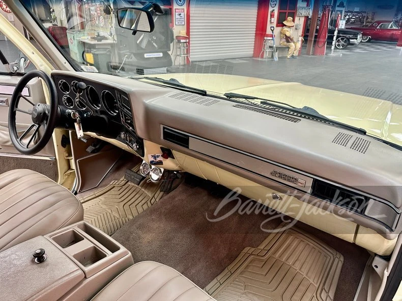 1984 GMC Jimmy 2nd Gen - Image 15 of 17