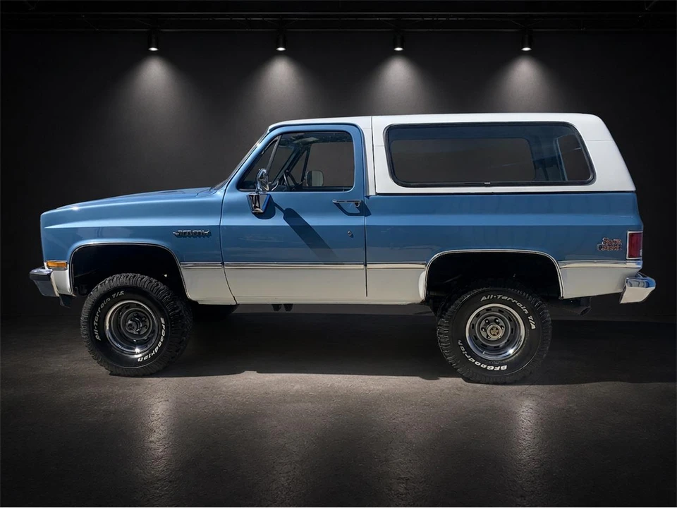 1984 GMC Jimmy 2nd Gen - Image 9 of 19