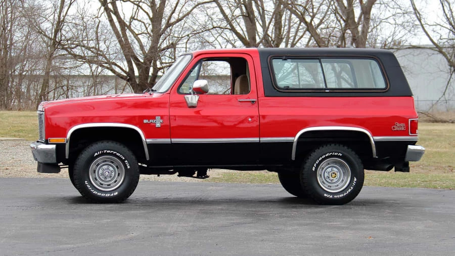 1984 GMC Jimmy 2nd Gen - Image 2 of 21