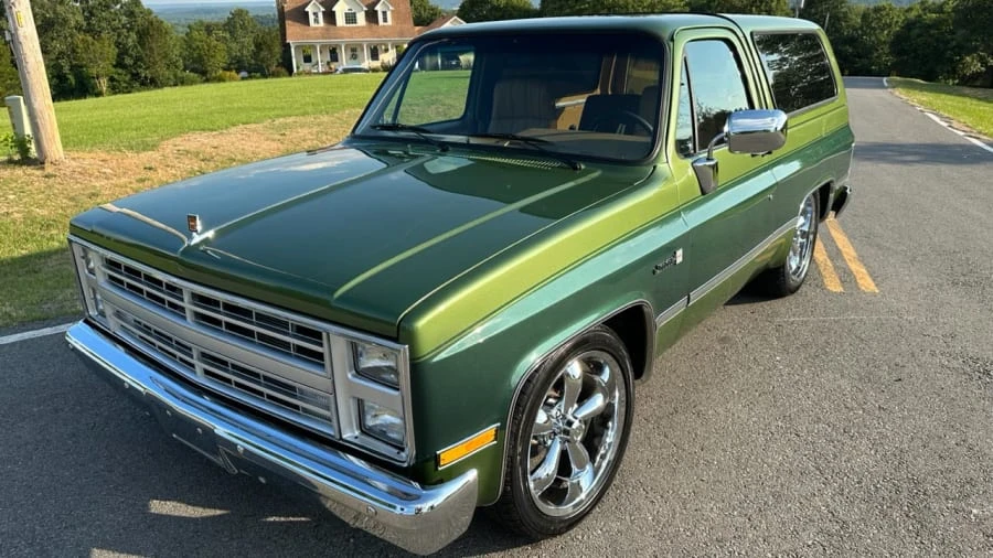1984 GMC Jimmy 2nd Gen - Image 15 of 31
