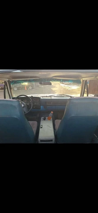 1984 GMC Jimmy 2nd Gen - Image 5 of 10
