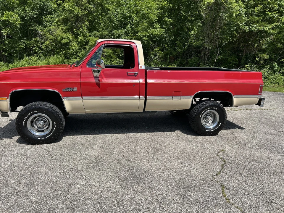 1984 GMC C/K 3rd Gen - Image 4 of 31