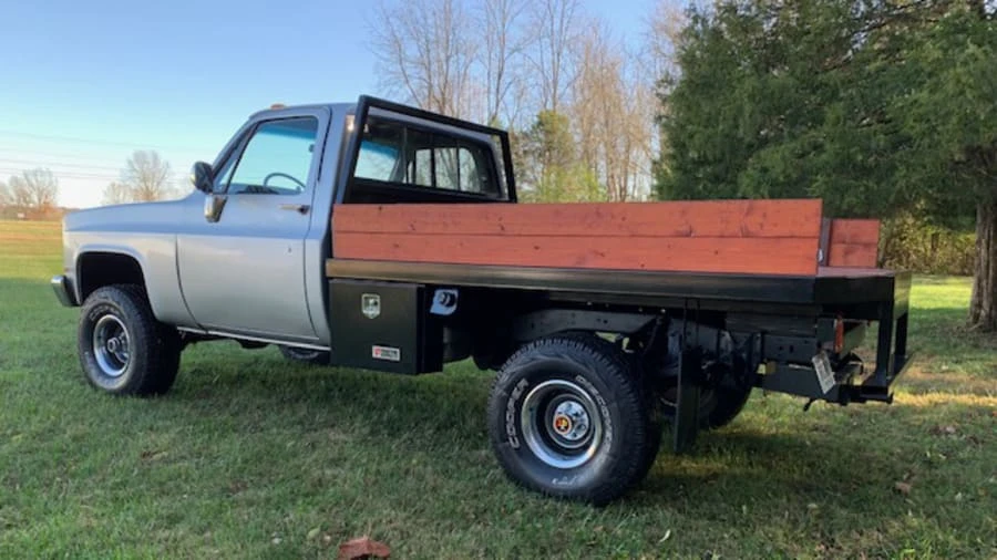 1984 GMC C/K 3rd Gen - Image 3 of 11
