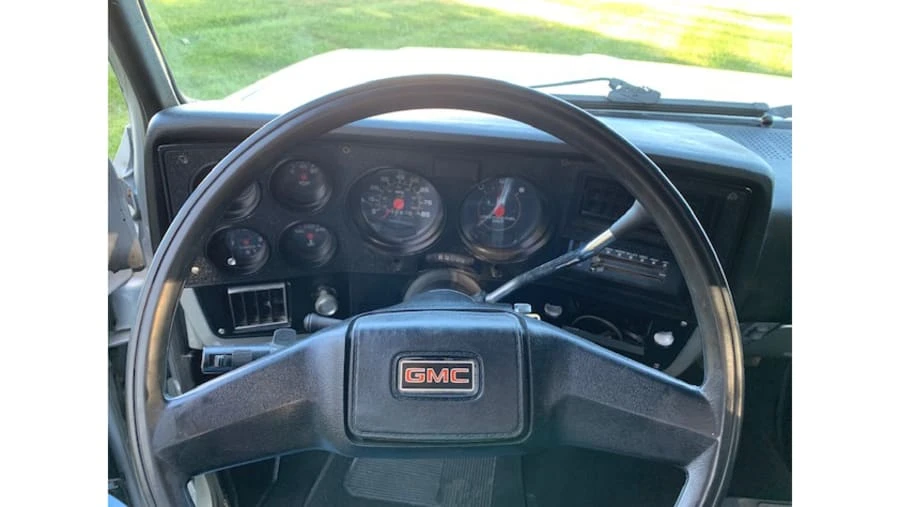 1984 GMC C/K 3rd Gen - Image 10 of 11