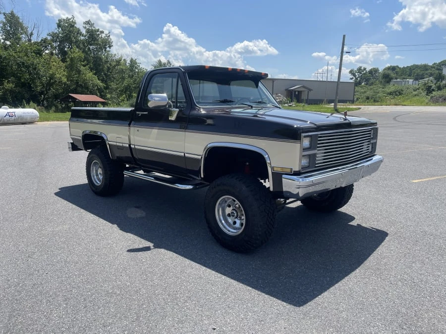 1984 GMC C/K 3rd Gen - Image 7 of 14