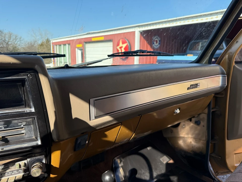 1984 GMC Sierra 1st Gen - Image 12 of 21
