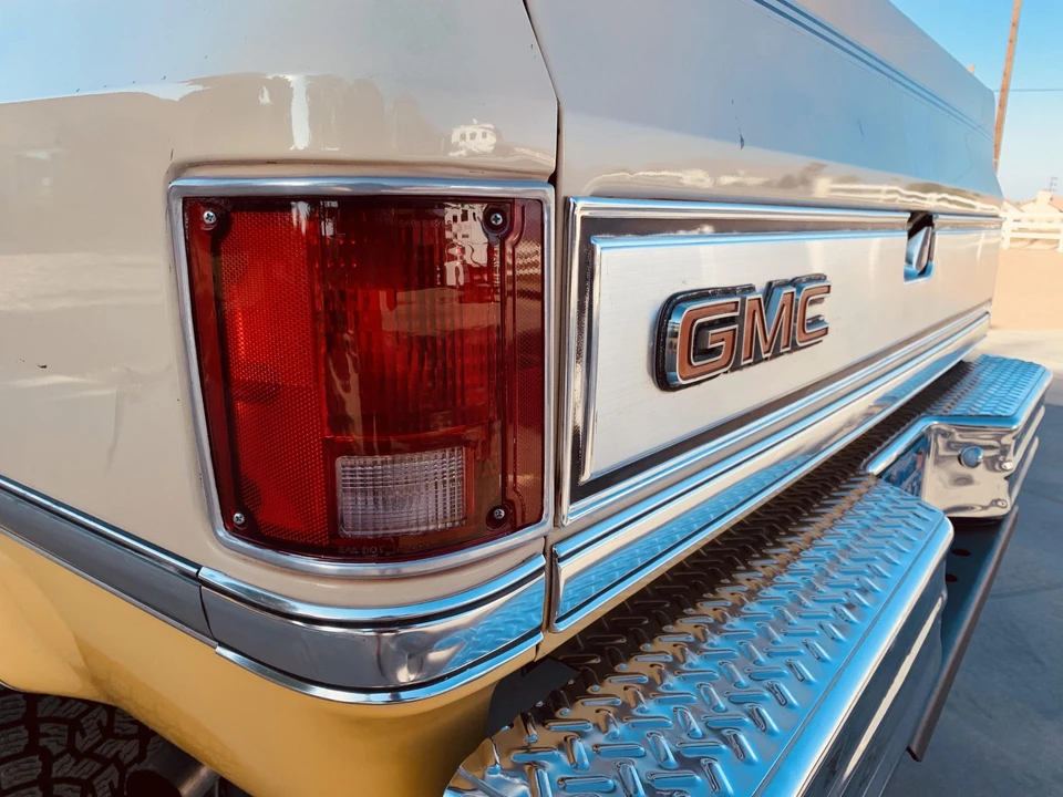 1984 GMC C/K 3rd Gen - Image 26 of 31