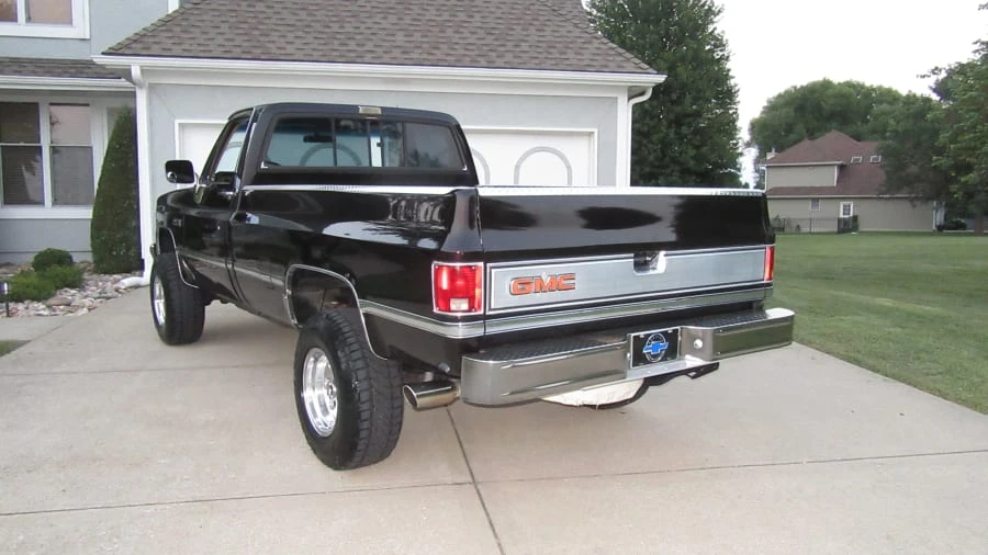 1984 GMC C/K 3rd Gen - Image 3 of 29