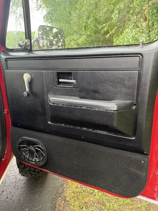 1984 GMC C/K 3rd Gen - Image 9 of 12