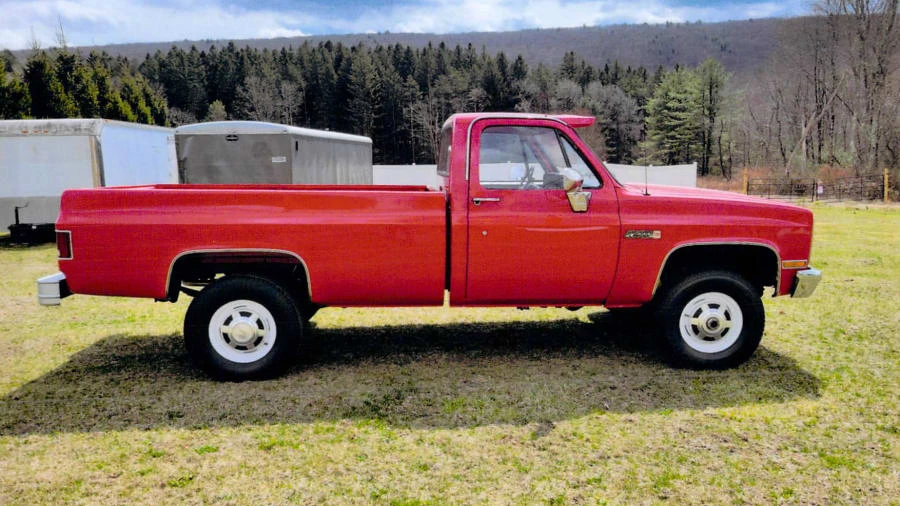 1984 GMC C/K 3rd Gen - Image 2 of 9
