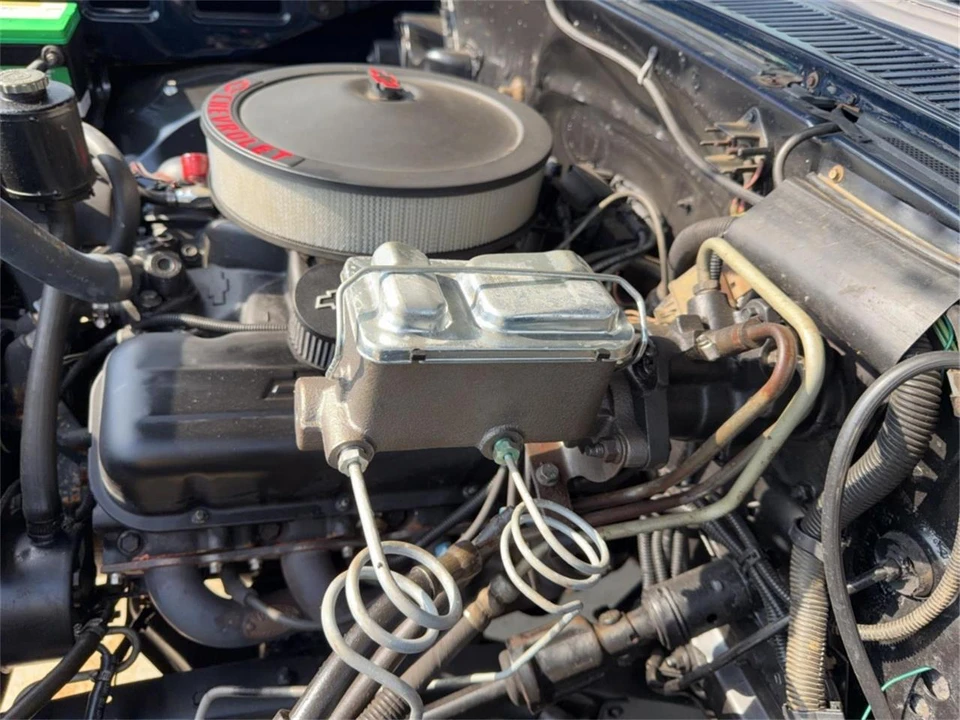 1984 GMC C/K 3rd Gen - Image 28 of 31