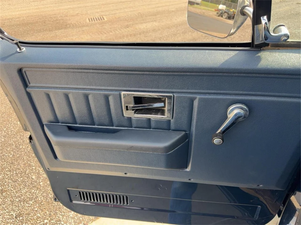 1984 GMC C/K 3rd Gen - Image 25 of 31