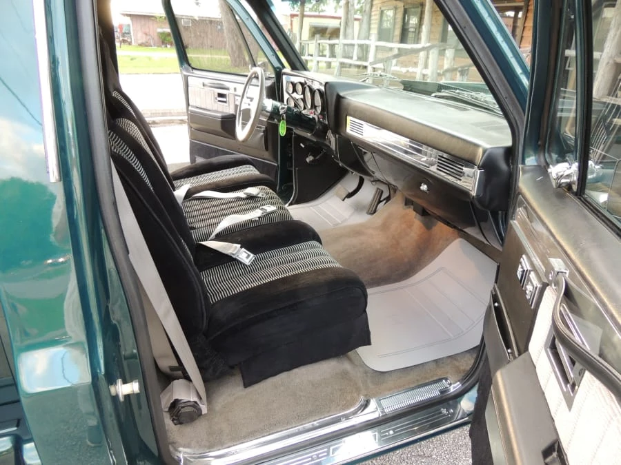 1984 GMC C/K 3rd Gen - Image 14 of 18
