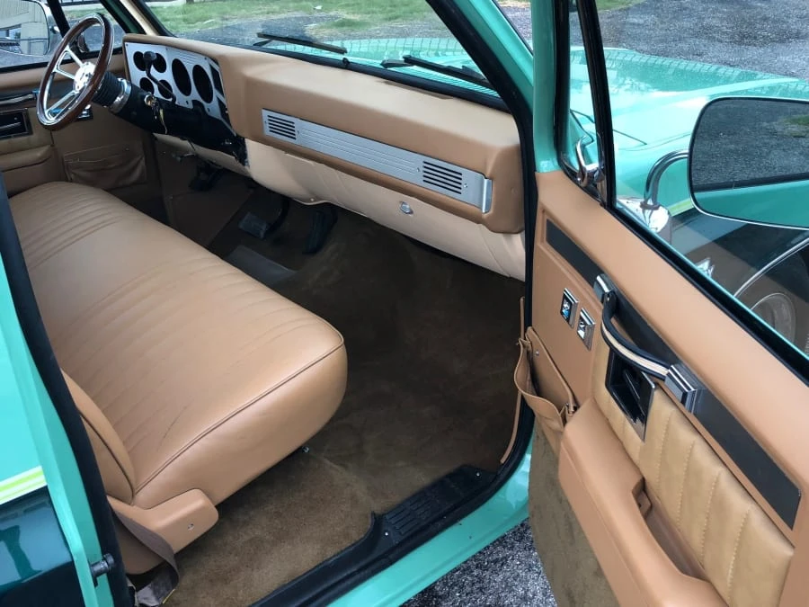 1984 GMC C/K 3rd Gen - Image 4 of 9
