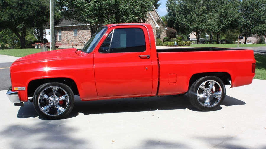 1984 GMC C/K 3rd Gen - Image 2 of 12